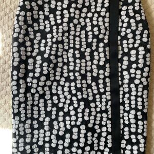 Ann Taylor Black and White Midi Pencil Skirt